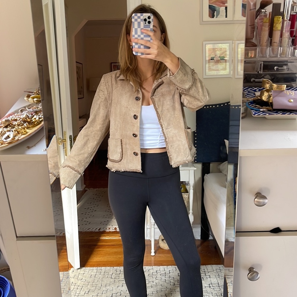 Leather fringe jacket - Picture 6 of 7